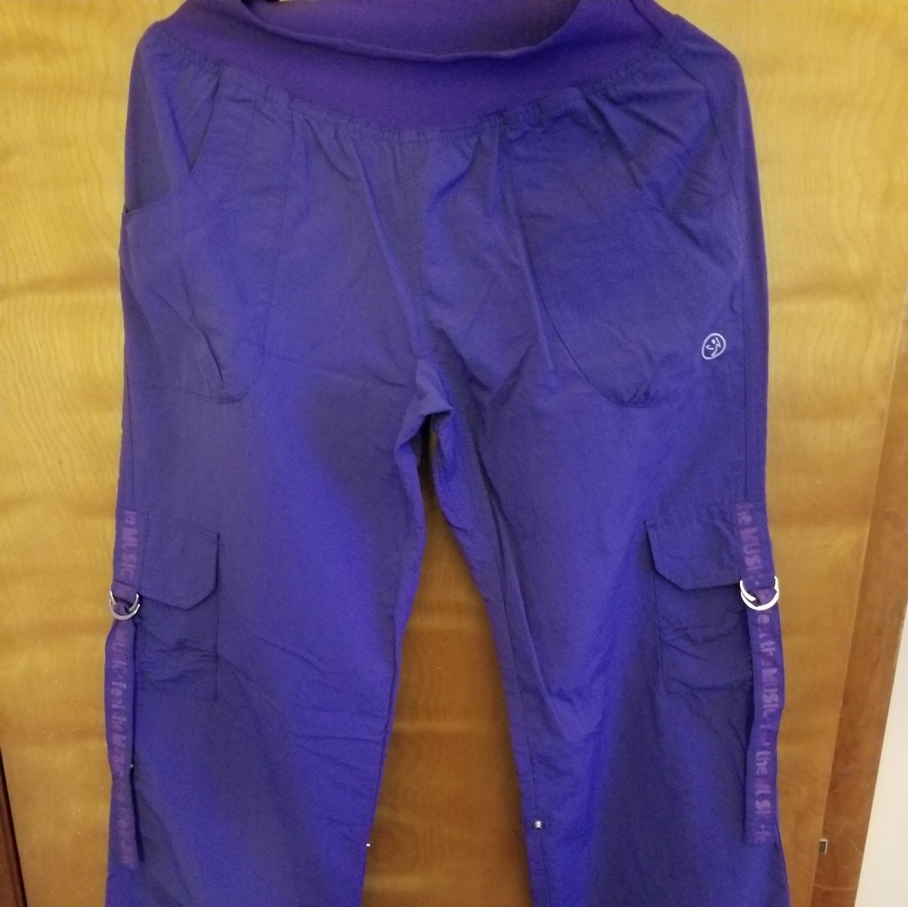 Purple Zumba cargos